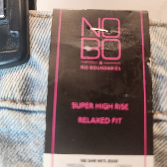 NoBo New Distressed Super High Rise Straight Jeans Size 11 - Picture 9 of 10